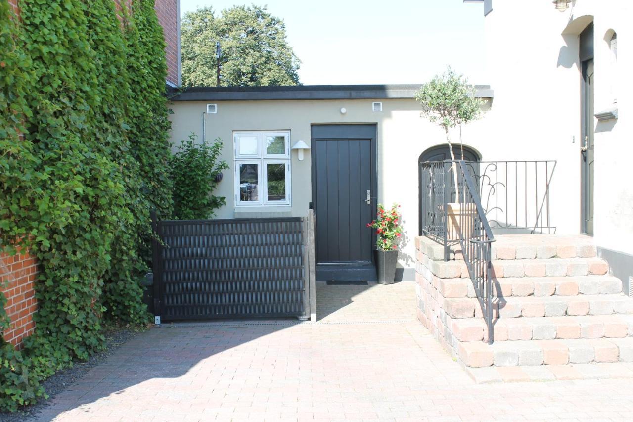 Amalie Bed And Breakfast & Apartments Odense Exterior foto